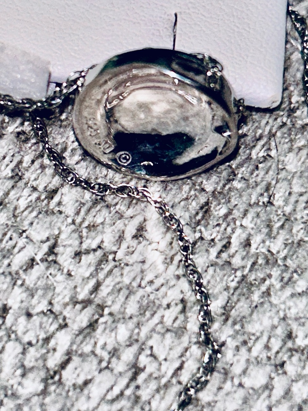 New in gift box purple Swarvoski crystal pendant necklace sterling silver 18" - Picture 7 of 7